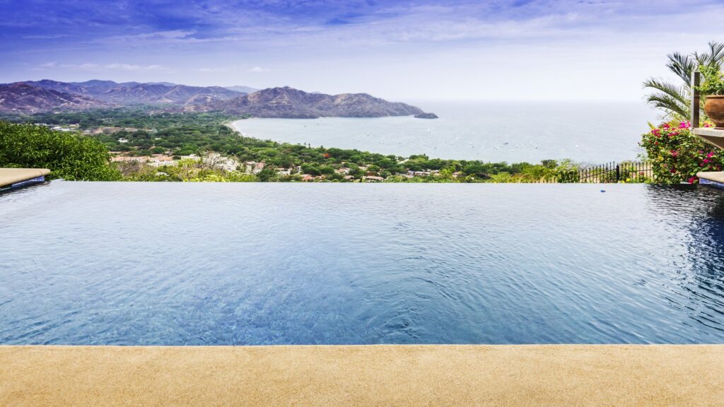 Jump in and have fun! What else can be so joyful for the kids or for couples than to enjoy this area. Stay in all day or go the distance by the beach. The choice is always yours, at papagayo 