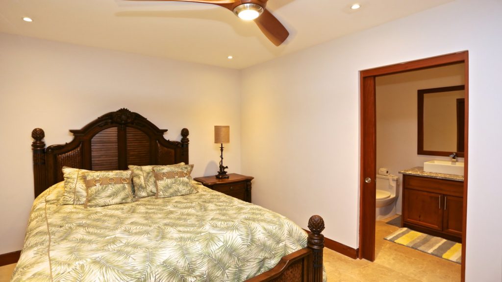 Cozy beds are all around the house, so take your pick. Take a nap you deserve a good nights rest so start here while at golfo de papagayo