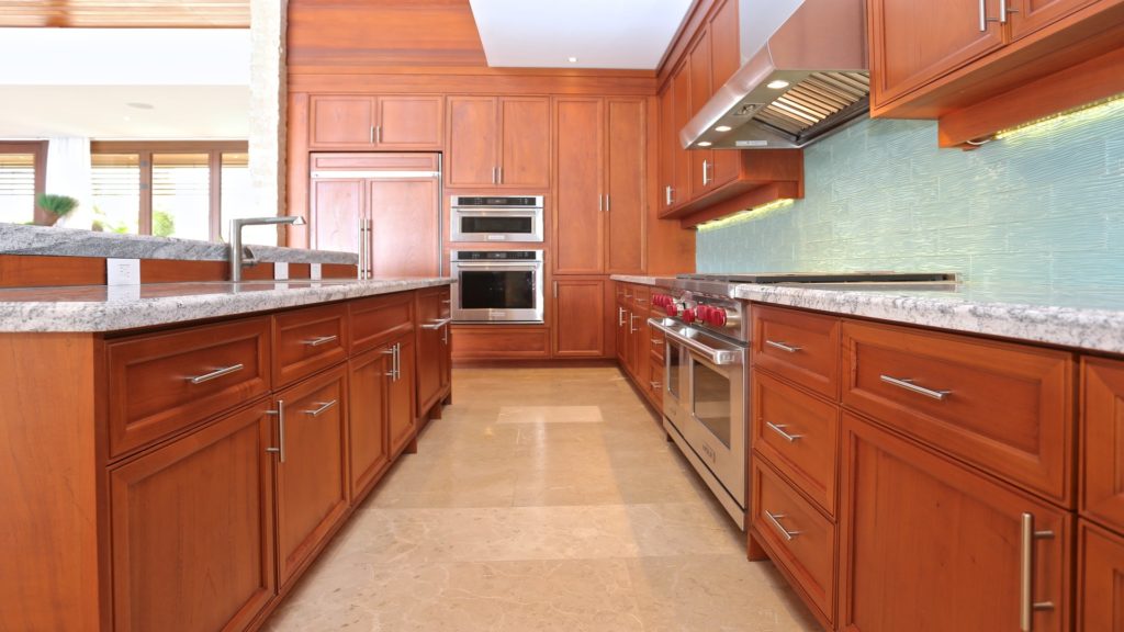 The gleaming huge kitchen will be a delight to prepare a great meal for your family or group of friends. 