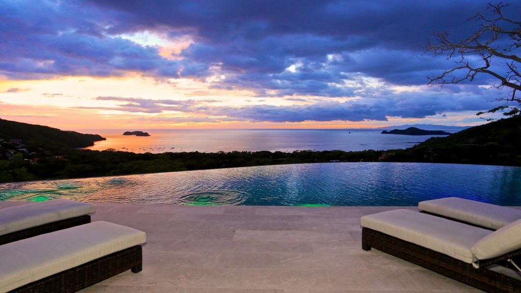 Stunning pool views are everywhere at every angle, enjoy the memories at this house of royalty and sophistication, so start here while at golfo de papagayo