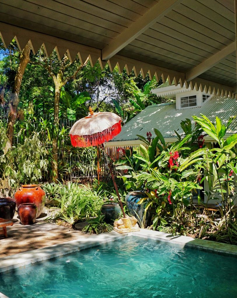 The amazing tropical garden at this jungle bungalow is lush and vibrant. 