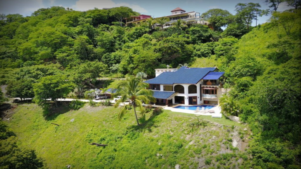 This vacation home in Costa Rica is position hillside giving you great views.