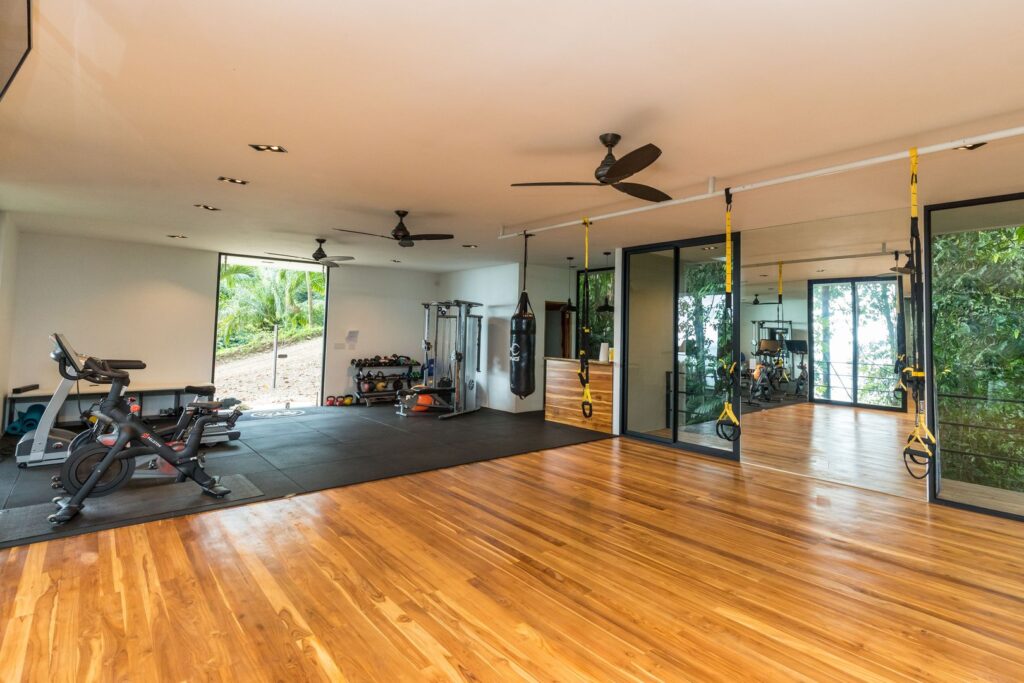 In this villa you have your own gym with lots of space and fitness equipment.