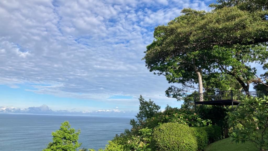 Unmatched Pacific views from the deck with fresh breezes and calming ocean sounds.