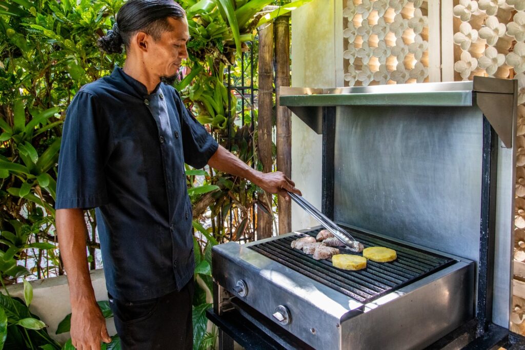 Our amazing private chefs will make your Manuel Antonio vacation something to always remember.