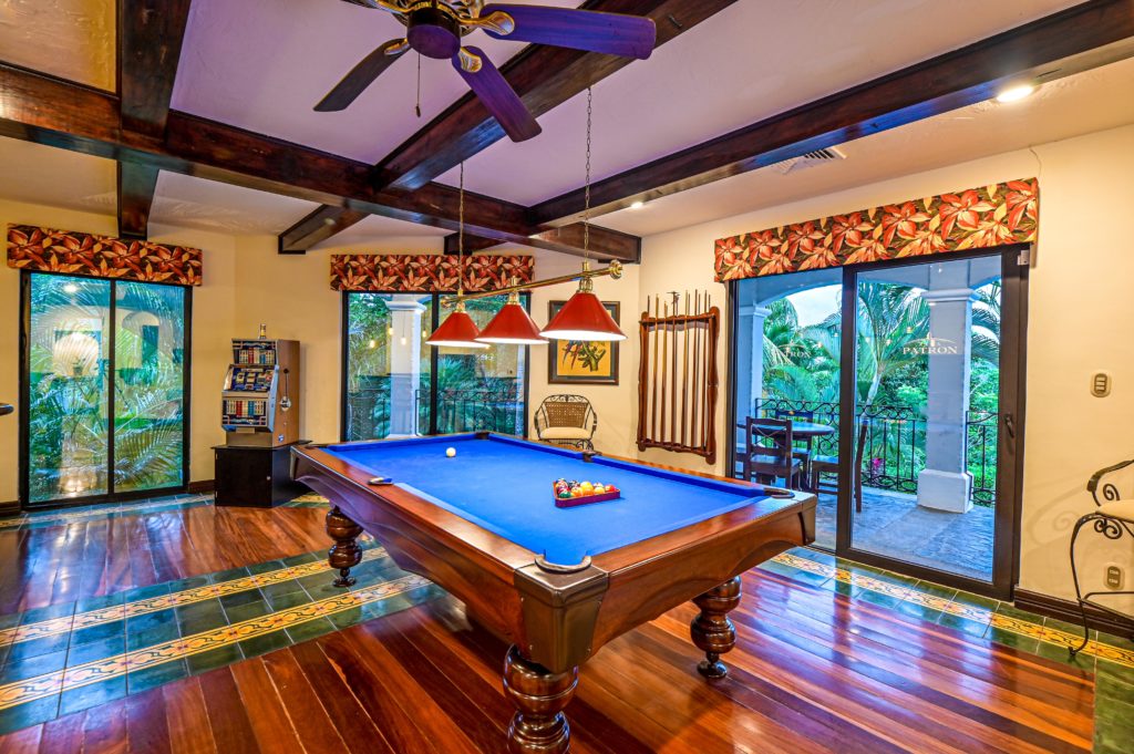 This luxury family rental has a full-size pool table.