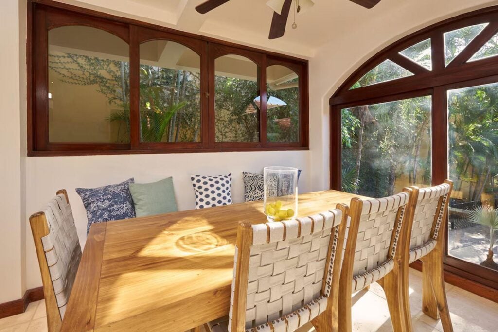 Morning light jump-starts the day in your breakfast nook, with the help of some fresh tropical fruits and a cup of rich Costa Rican coffee.