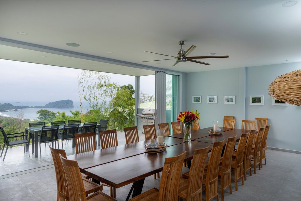 A wonderful area to have a BBQ and a gathering with the ocean view as your amazing backdrop.