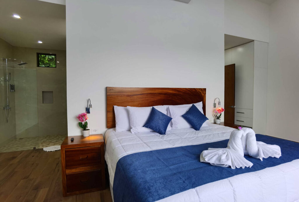 Comfortable double bed with an ensuite bathroom and lots of closet space. Rest and freshen up before your night out.