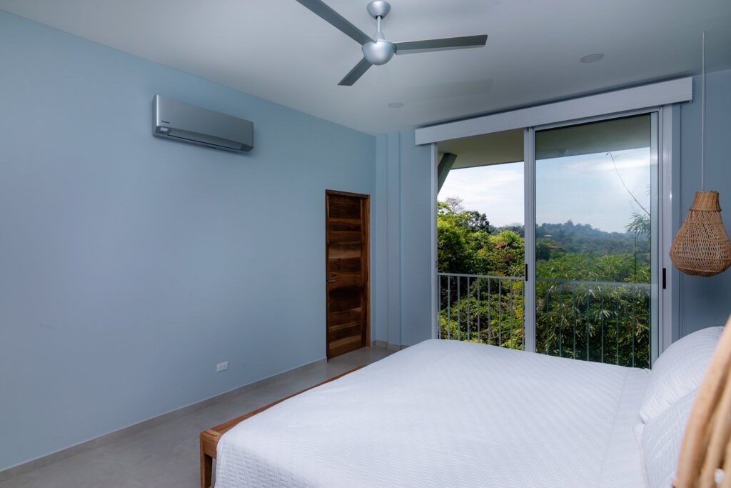 Wake up every morning of your vacation to breathtaking views of the rainforest.