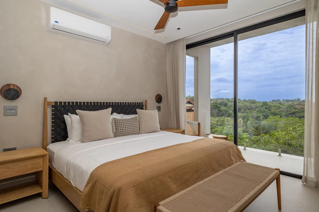 All six bedrooms have air conditioning for a cool sleep on warmer nights.