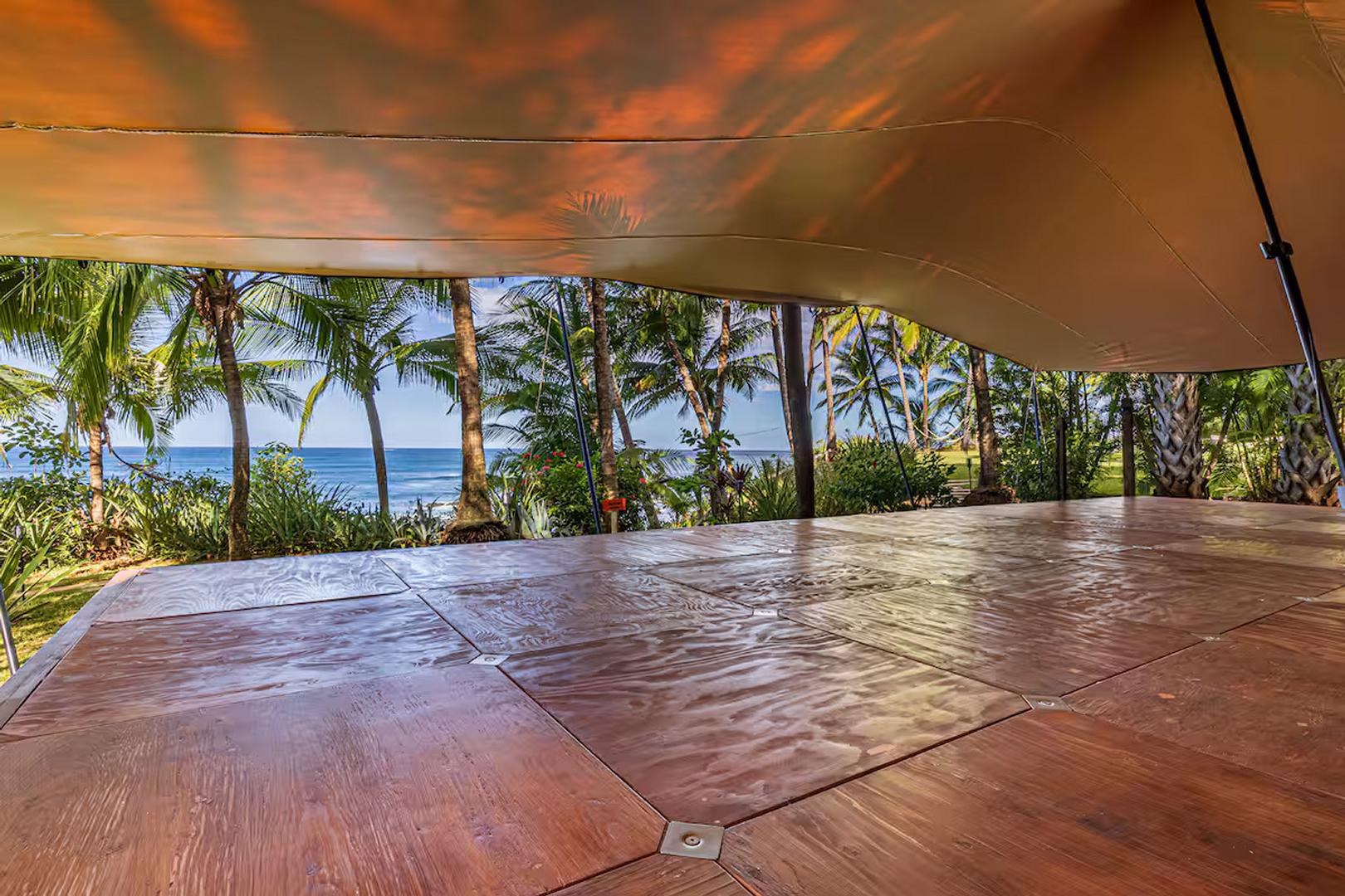 gorgeous beachfront villa