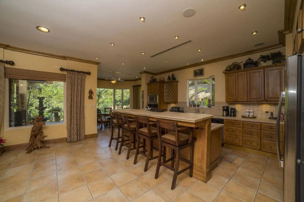 The kitchen is ready for the chef in your group, or let us arrange a private chef to cater for you during your stay.