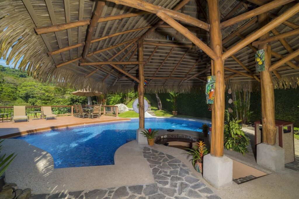 secluded villa in paradise
