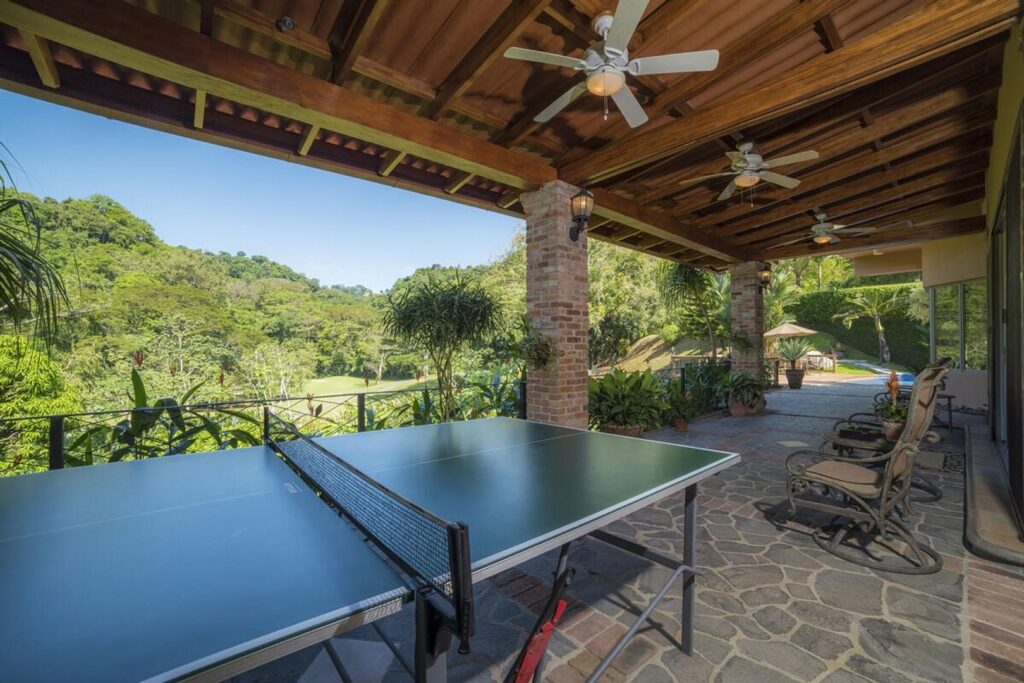 Ping pong on the terrace.
