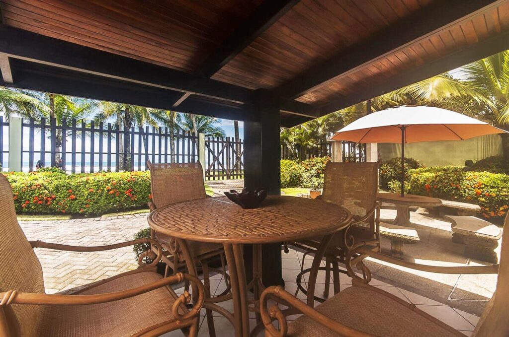beautiful beachfront villa