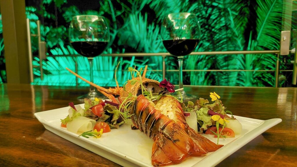 Enjoy chef-prepared gourmet meals without ever leaving the villa.