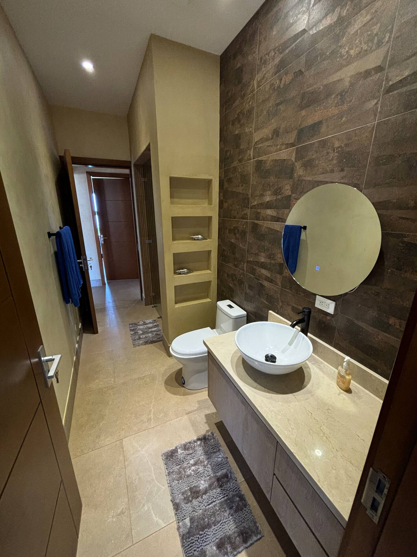 Modern ensuite bathroom in a Costa Rica family vacation villa